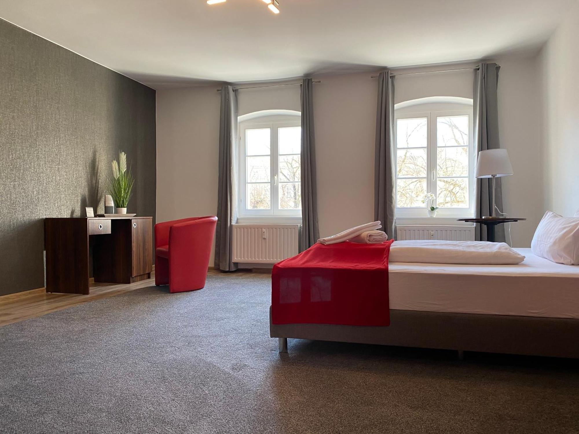 Viadrina Rooms&Apartments Frankfurt-Oder am Park im Zentrum Frankfurt  Buitenkant foto